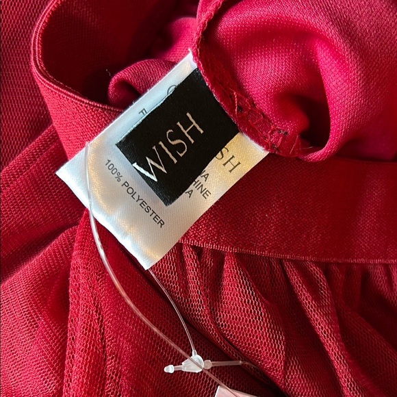 Chicwish Red Pleated Midi Skirt for Night Out - Picture 2 of 3